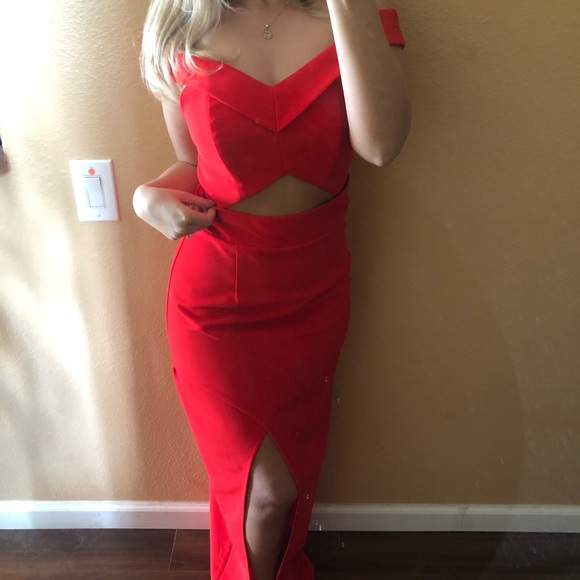 Red Formal Gown - Picture 2 of 4